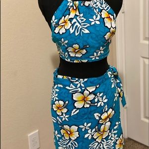 Hawaiian print wrap skirt set
